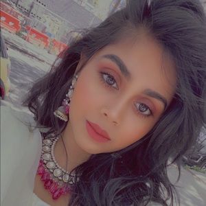 Meet your Posher, Naznin n